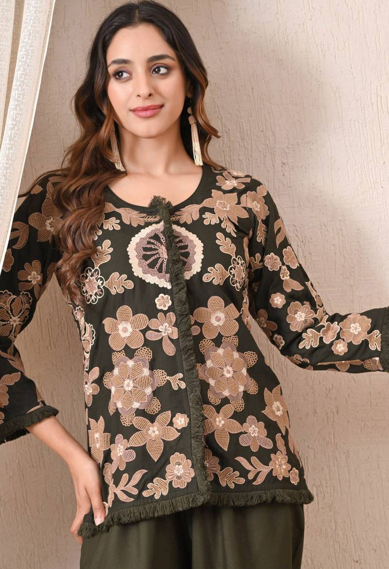 Advita Olive Green Floral Embroidery Rayon Cotton Cord Set - Image 3